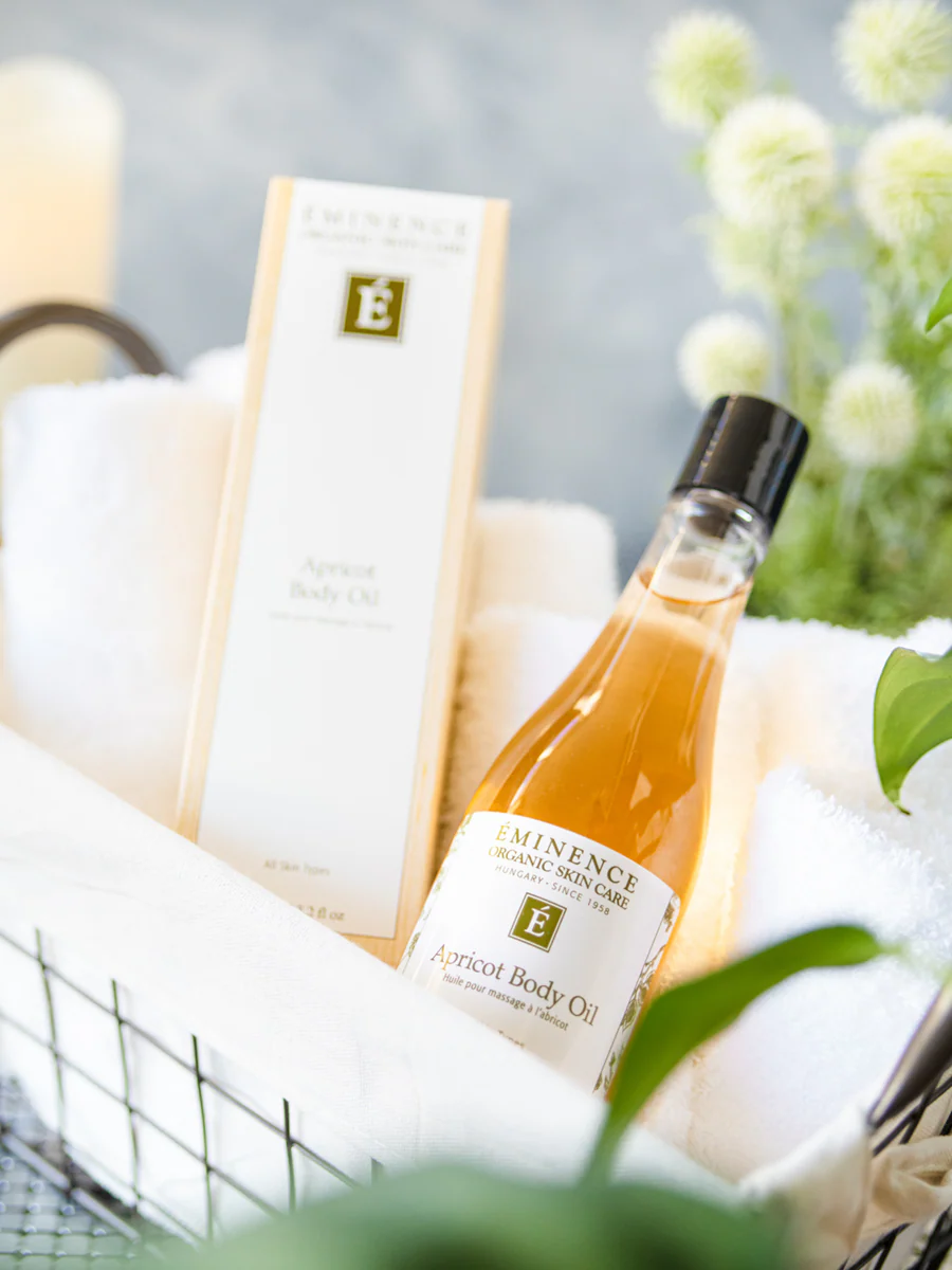 Eminence Organics Apricot Body Oil - Image 4