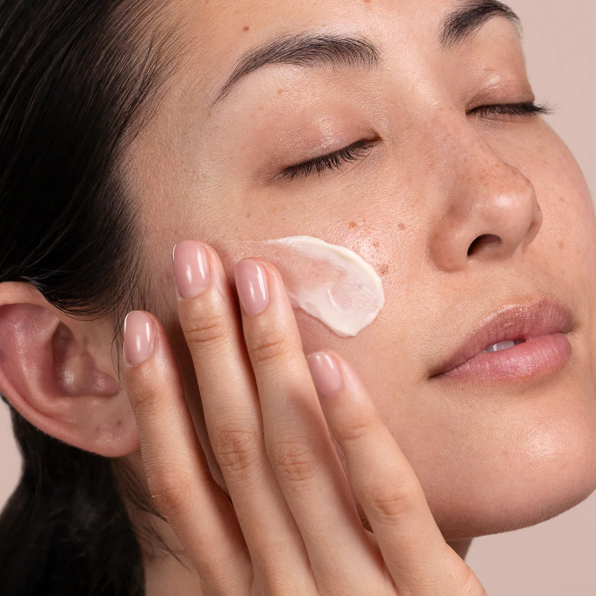 Eminence Organics Apricot Calendula Nourishing Cream - Image 3