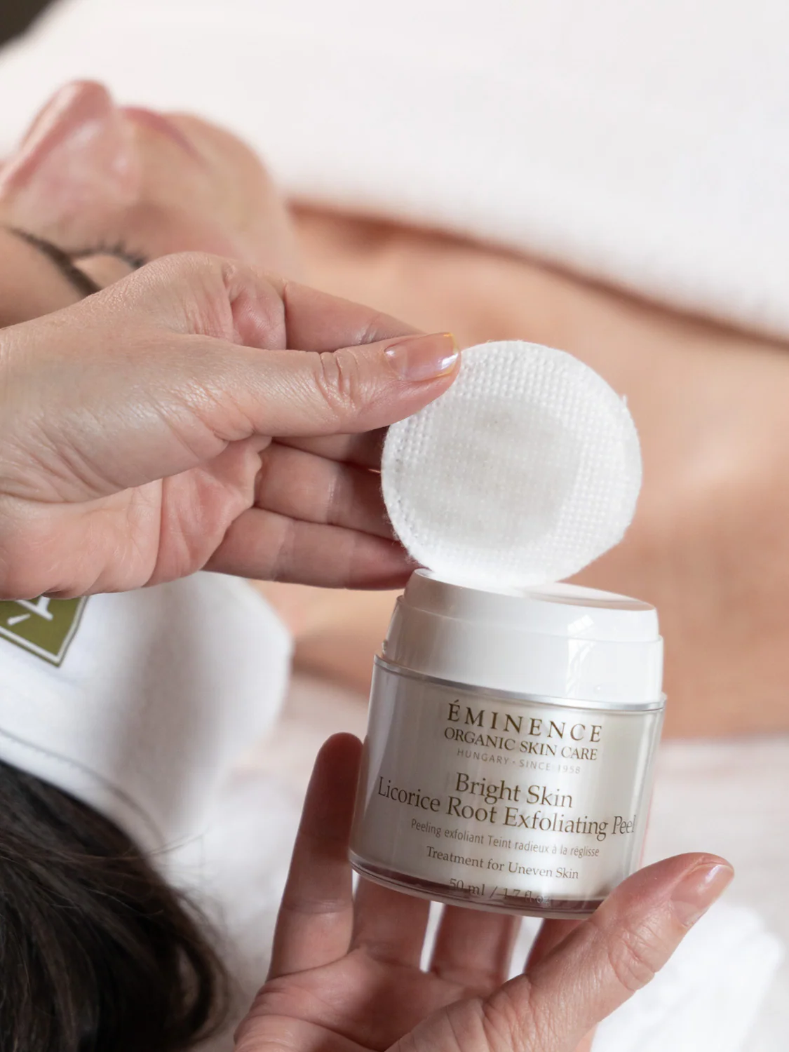 Eminence Organics Bright Skin Licorice Root Exfoliating Peel - Image 5