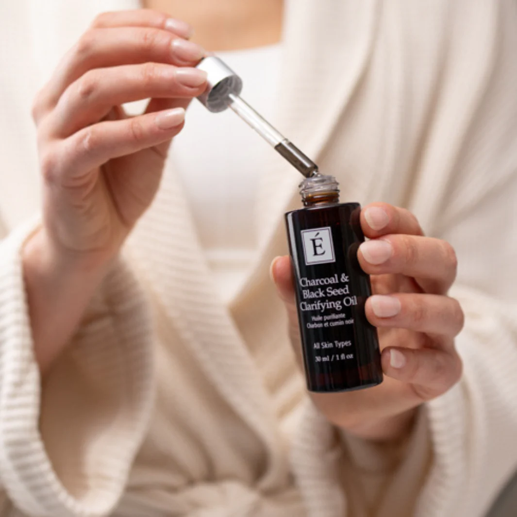 Eminence Organics Charcoal & Black Seed Clarifying Oil - Image 5