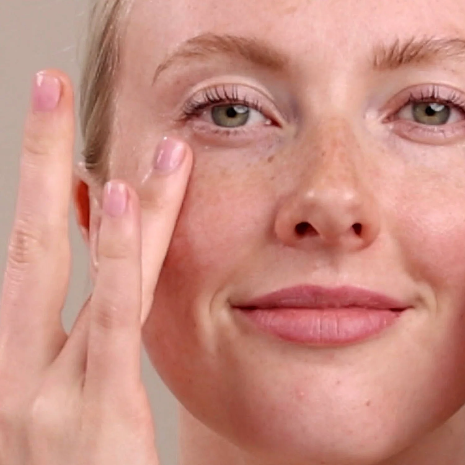 Eminence Organics Marine Flower Peptide Eye Cream - Image 3