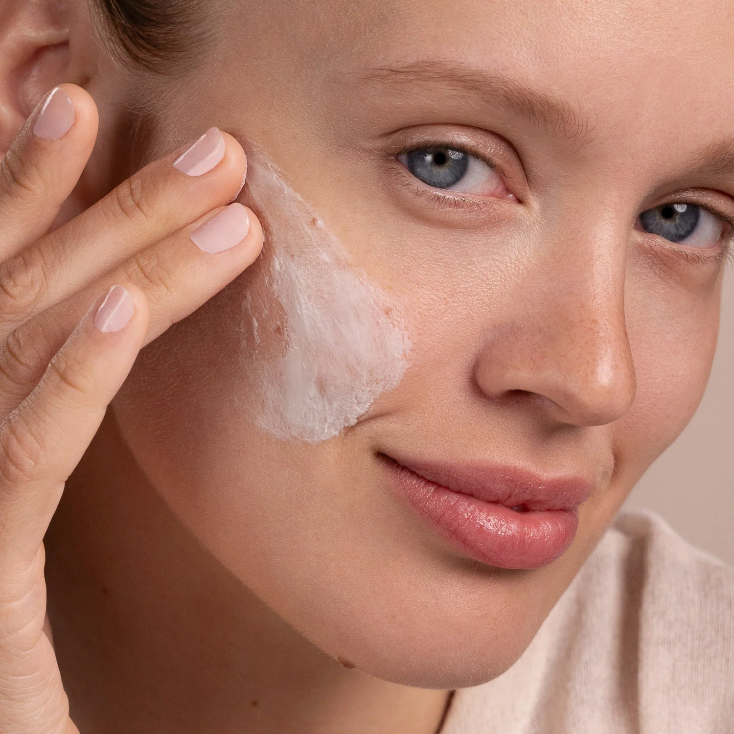 Eminence Organics Snow Mushroom & Reishi Masque - Image 3
